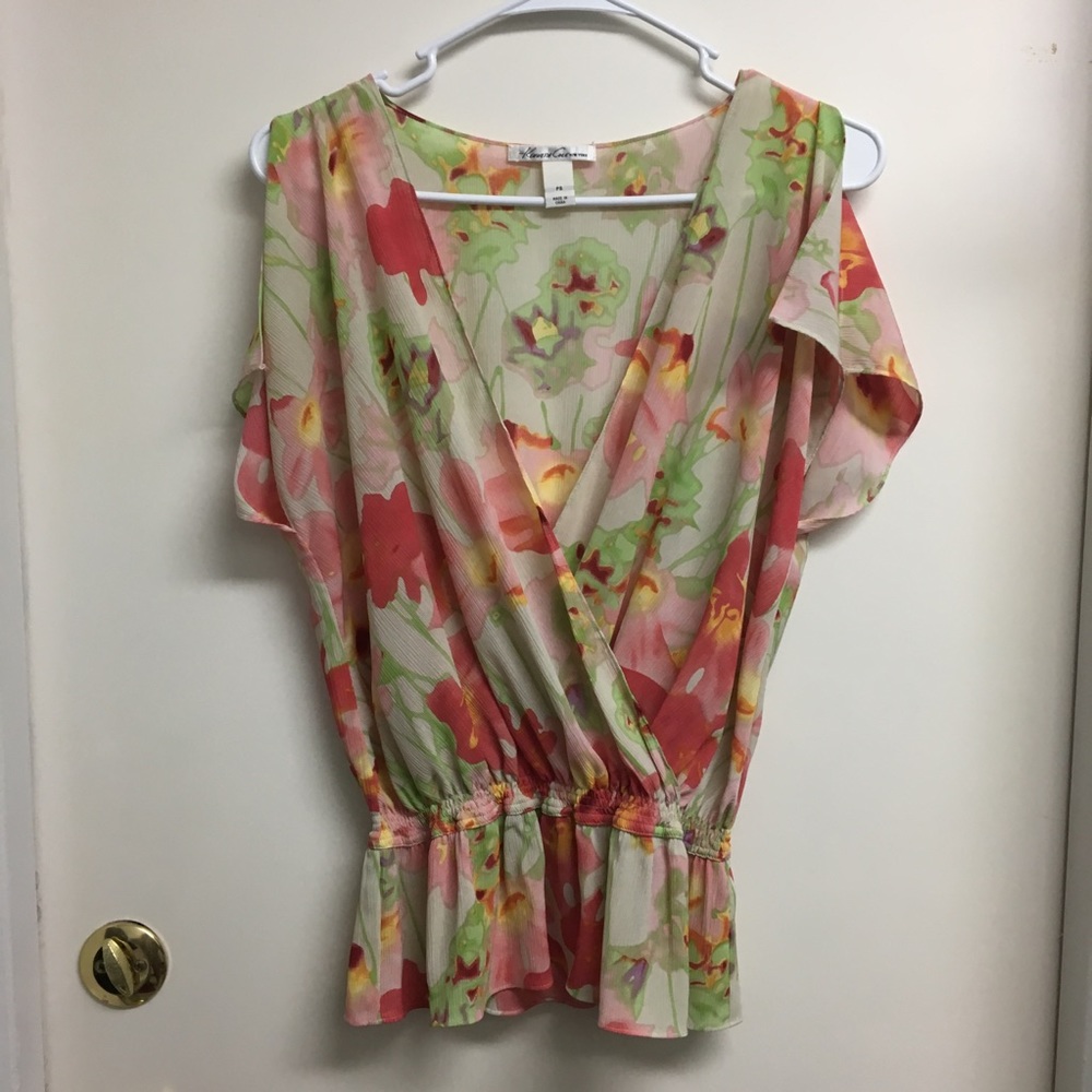 Kenneth Cole Flutter-Sleeve Top - Size XS